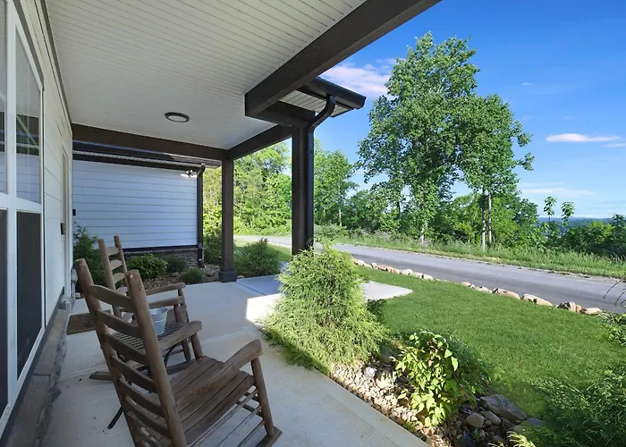 H2Oasis Incredible Pool Retreat With Mountains Views! Villa Sevierville