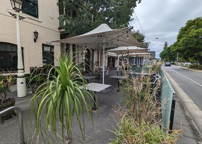 Rob Roy Room 1 Adelaide