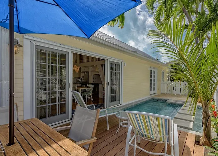 Mango Cottage Key West