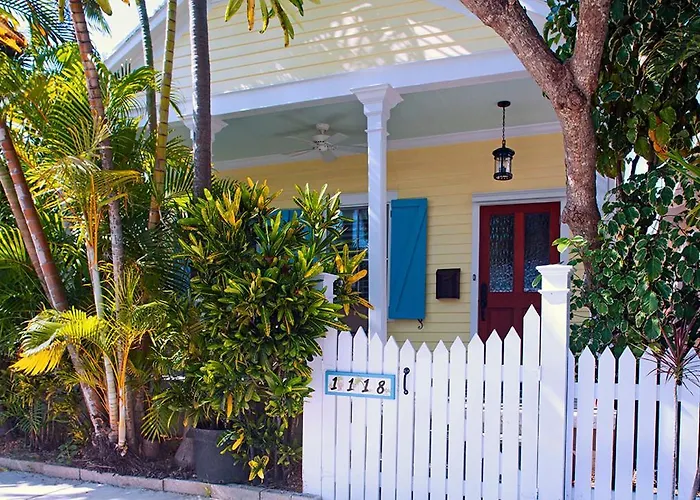 Pineapple Cottage Key West