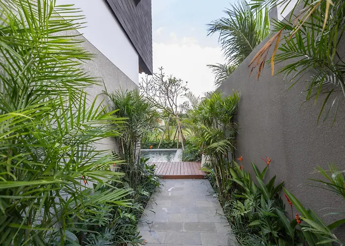 Casaluna Ubud Villas