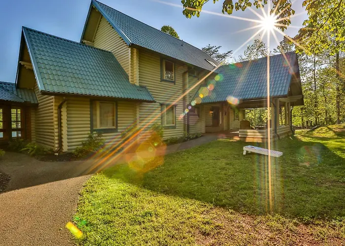 Falling Waters Lodge Lake Front Home & Wedding Venue Ellijay