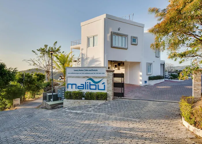 Malibu At Pacific Marlin Villa San Juan del Sur