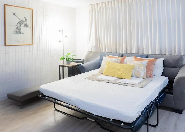 Relaxing Kalakauan 1-Bedroom Honolulu