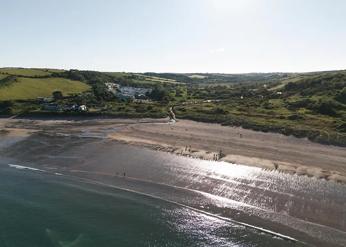 Shellstone By Wigwam Holidays Tenby