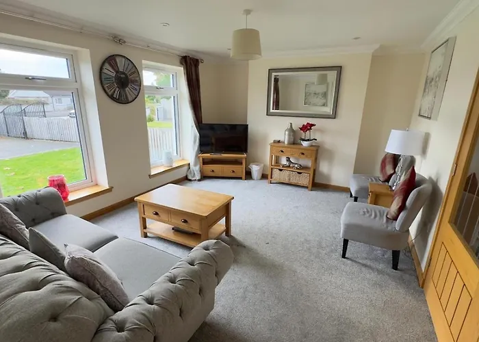 The Waverley Inn Holiday Homes Inverness