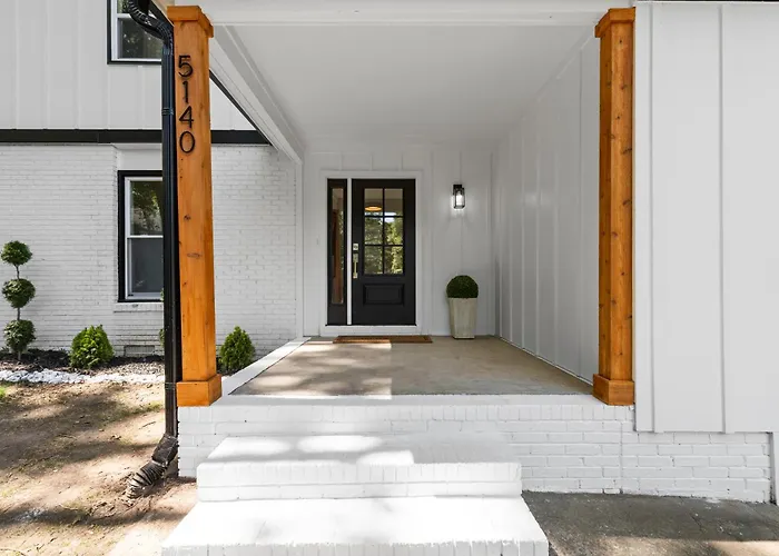 Modern 4 Bed In Quail Hollow Charlotte