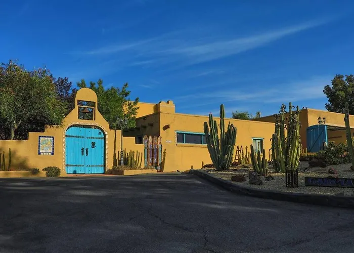 Garcia Hacienda Authentic Mexican Villa & Hot Tub Atascadero