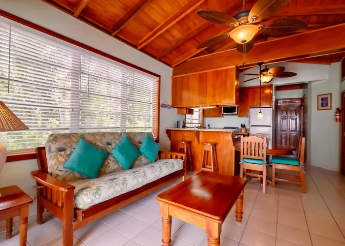 Coral Bay Villas - Lionfish Suite San Pedro 