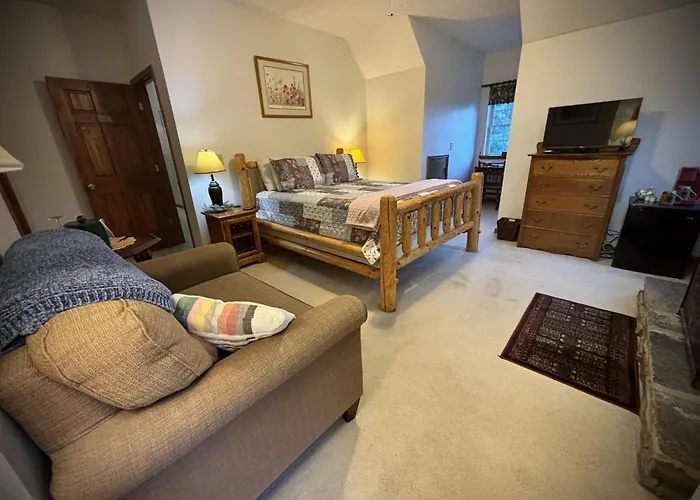 Long Mountain Lodge Bed & Breakfast Dahlonega