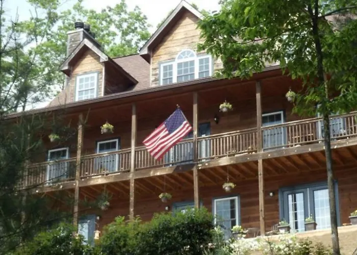 Long Mountain Lodge Bed & Breakfast Dahlonega