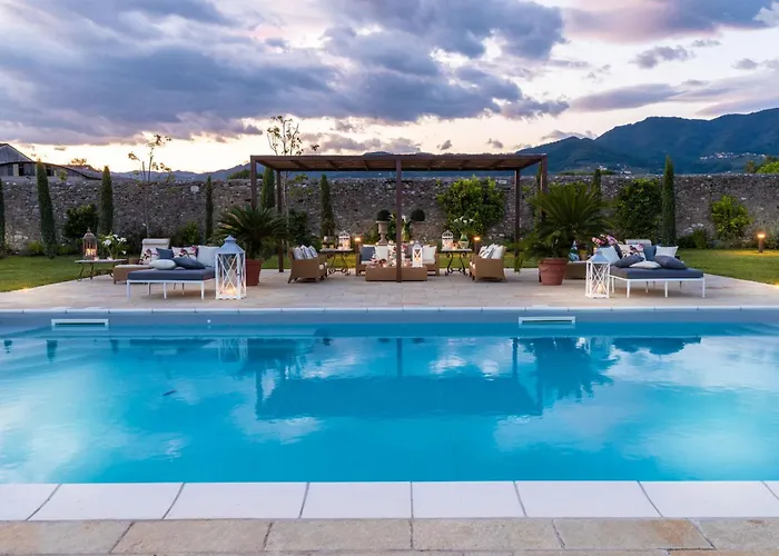 Villa Hugo, Understated Luxury 5 Bedrooms Villa Lucca