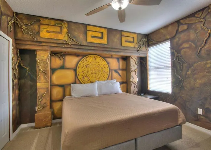 Hollywood Home In Resort Davenport