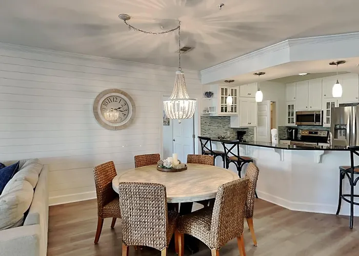 Pavilion Palms #103B Destin