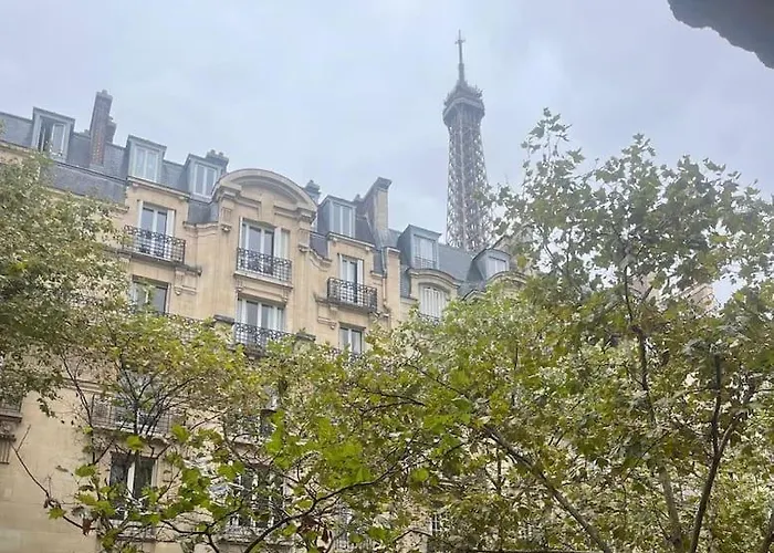 Lumiere Apartment Paris