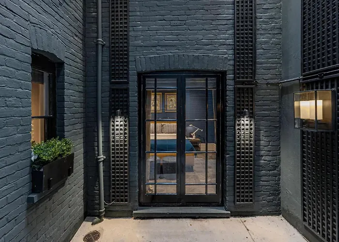 37 Cadogan Place Exquisite Maisonette London
