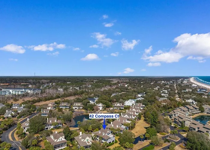 A 4 Bedroom House In Gated Litchfield By The Sea Pawleys Island