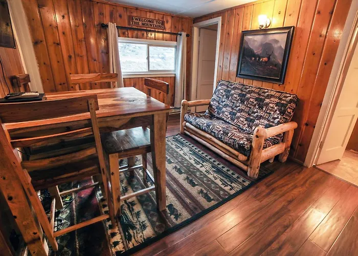 Triple R Cottages- 5 Estes Park