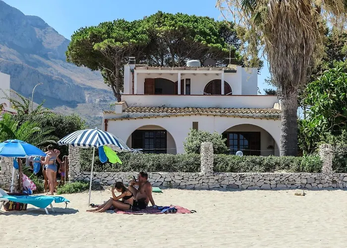 Villa Hibisco San Vito Lo Capo