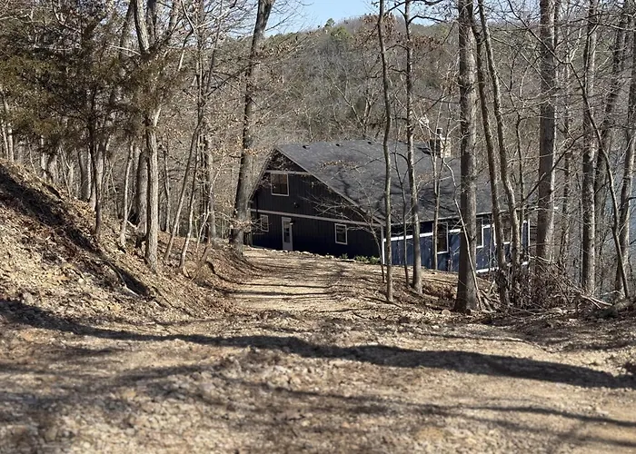Lone Star Lake House Eureka Springs