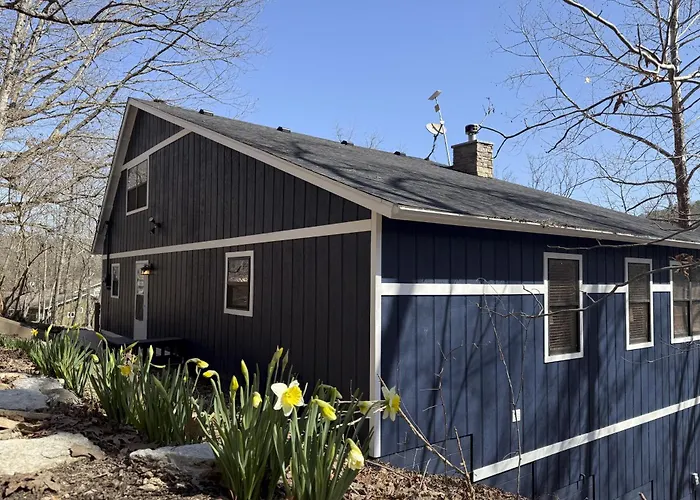 Lone Star Lake House Eureka Springs