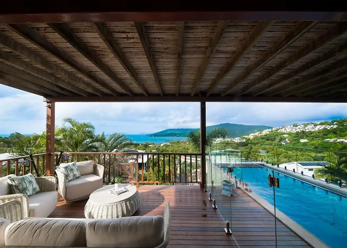 Coral Sea Views Villa Airlie Beach