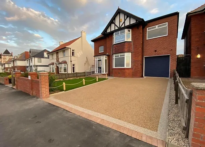 Birds Eye View Villa Whitby