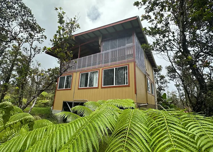 Volcano Eco Cabin & Eco Lodge
