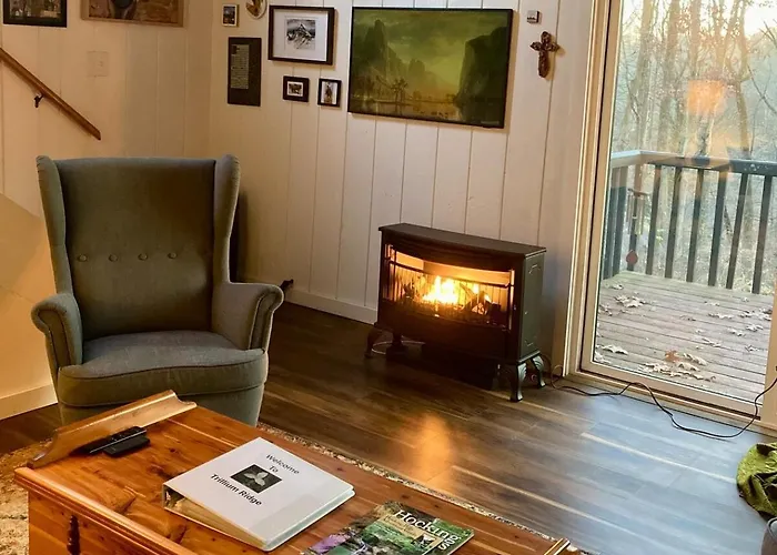 Trillium Ridge, Hocking Hills Area, 2 Bedroom, 3 Beds Rockbridge