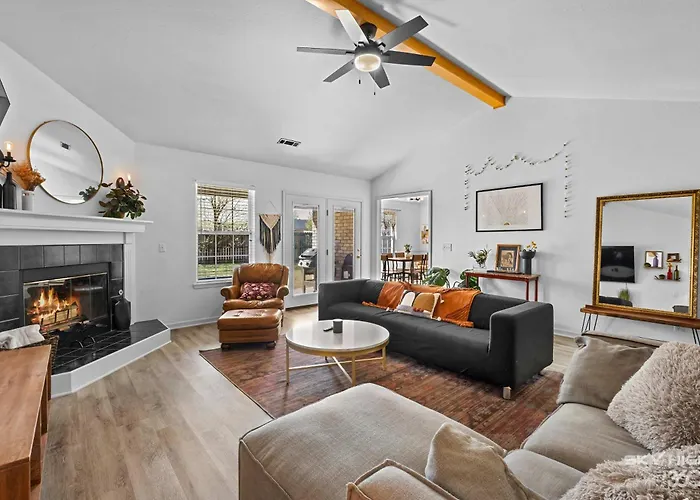 Pleasant View Family Cottage-10 Min Walk To New Walmart Hq Bentonville