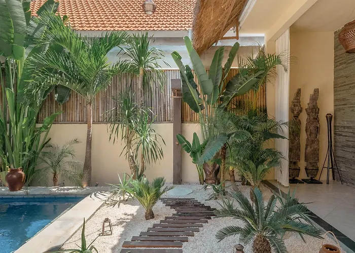 Villa Zalana - Soul Of Nature Luxe Escape With Ethnic Charm Concept - 3 Min From Beach Canggu 