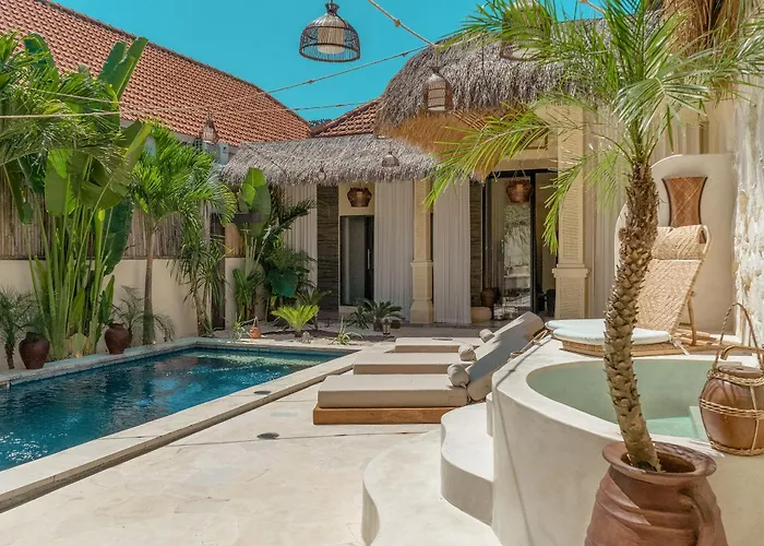 Villa Zalana - Soul Of Nature Luxe Escape With Ethnic Charm Concept - 3 Min From Beach Canggu 