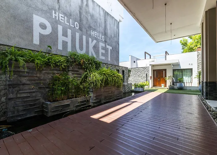 Phuket Moonlit Bay Seaview Resort & Spa
