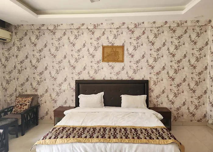 Regal Resort New Delhi