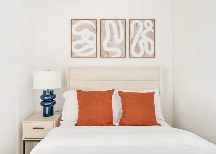 69-2C Brand New Prime Lower East Side 1Br Apt New York