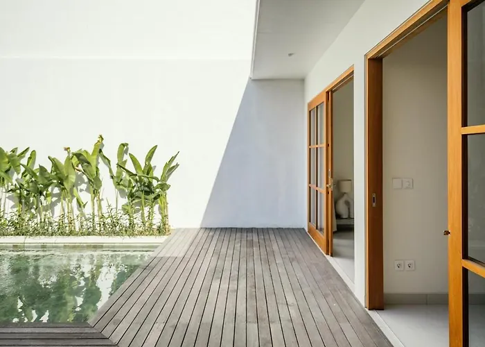 Villa Komorebi - Modern & Luxury 3Br - Central Canggu Beach