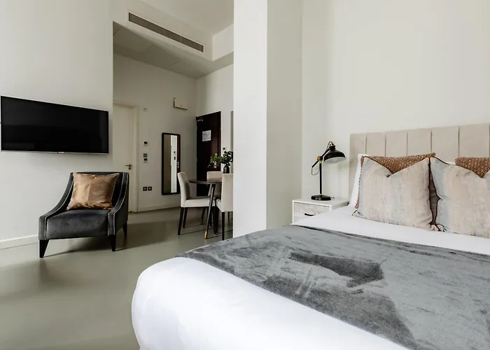 High Street Kensington Apartments London