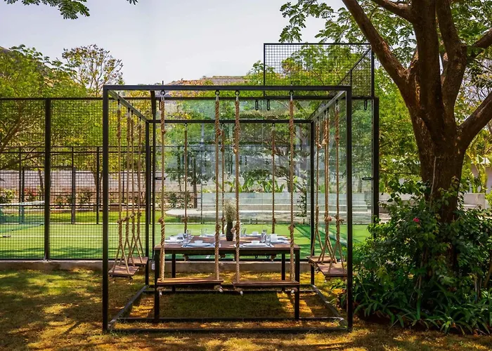 Stayvista'S Le Arc - Artistic Rooms With Private Plunge Pool And Scenic Views Lonavala