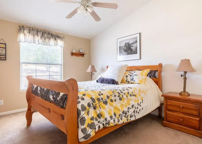 Mariposa Ridge Retreat Villa