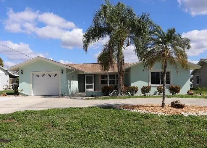 The Happy Pelican Cape Coral