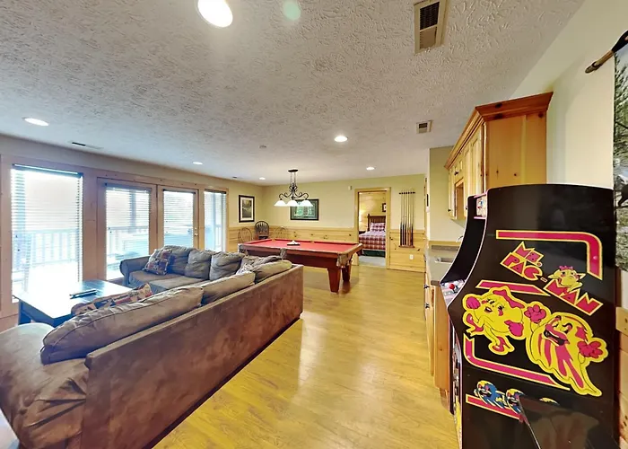 Eagles Point Lodge Gatlinburg