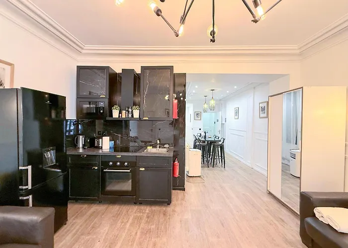 107 - Urban Luxury Opera Vinci Apartment Paris