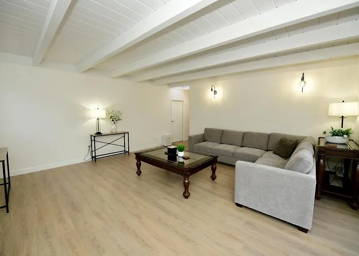 Effortless Sd Getaway Spacious Yard Prime Location San Diego