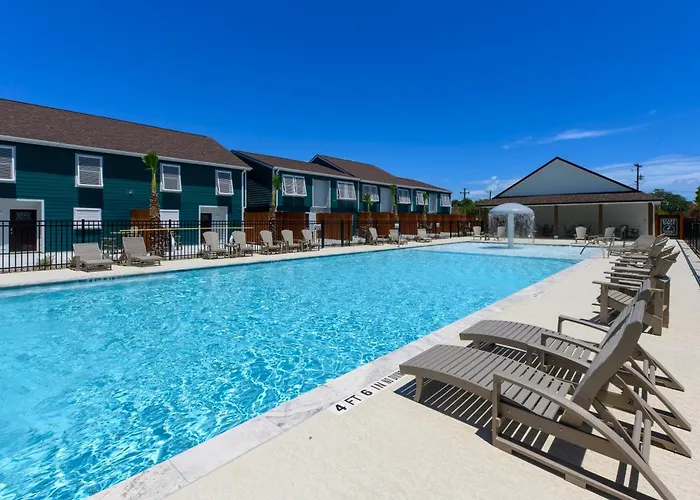 B2 Little Bay Landing Villa Rockport