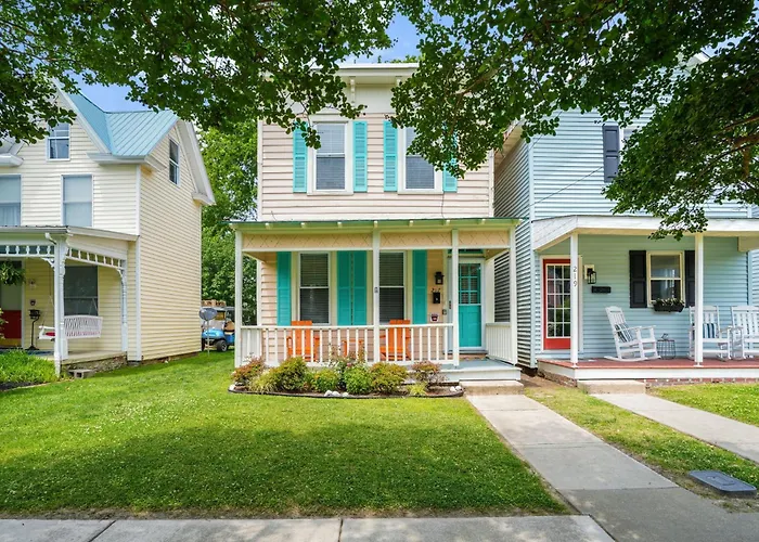 The Beach Peach - Downtown Location With New Charm! Cape Charles