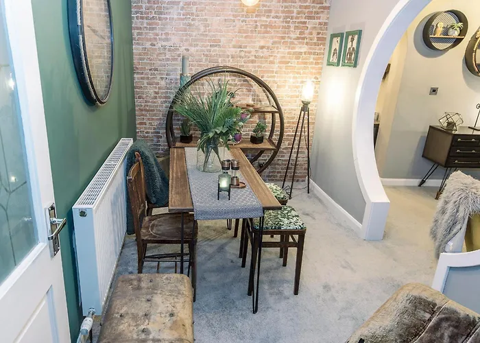 Royal Crescent Villa Whitby