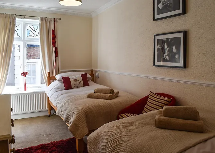 Annie'S Place Whitby