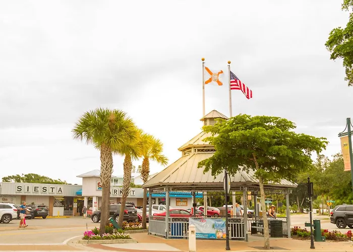 Crescent Royale Condominiums 315 Siesta Key