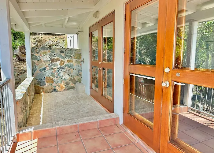 Pool Villa With Vast Views Of Crisp Ocean Horizon - Villa Panache Cruz Bay