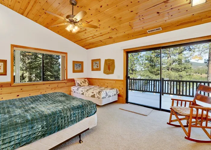 Eagle Point Lake House #2471 Big Bear Lake